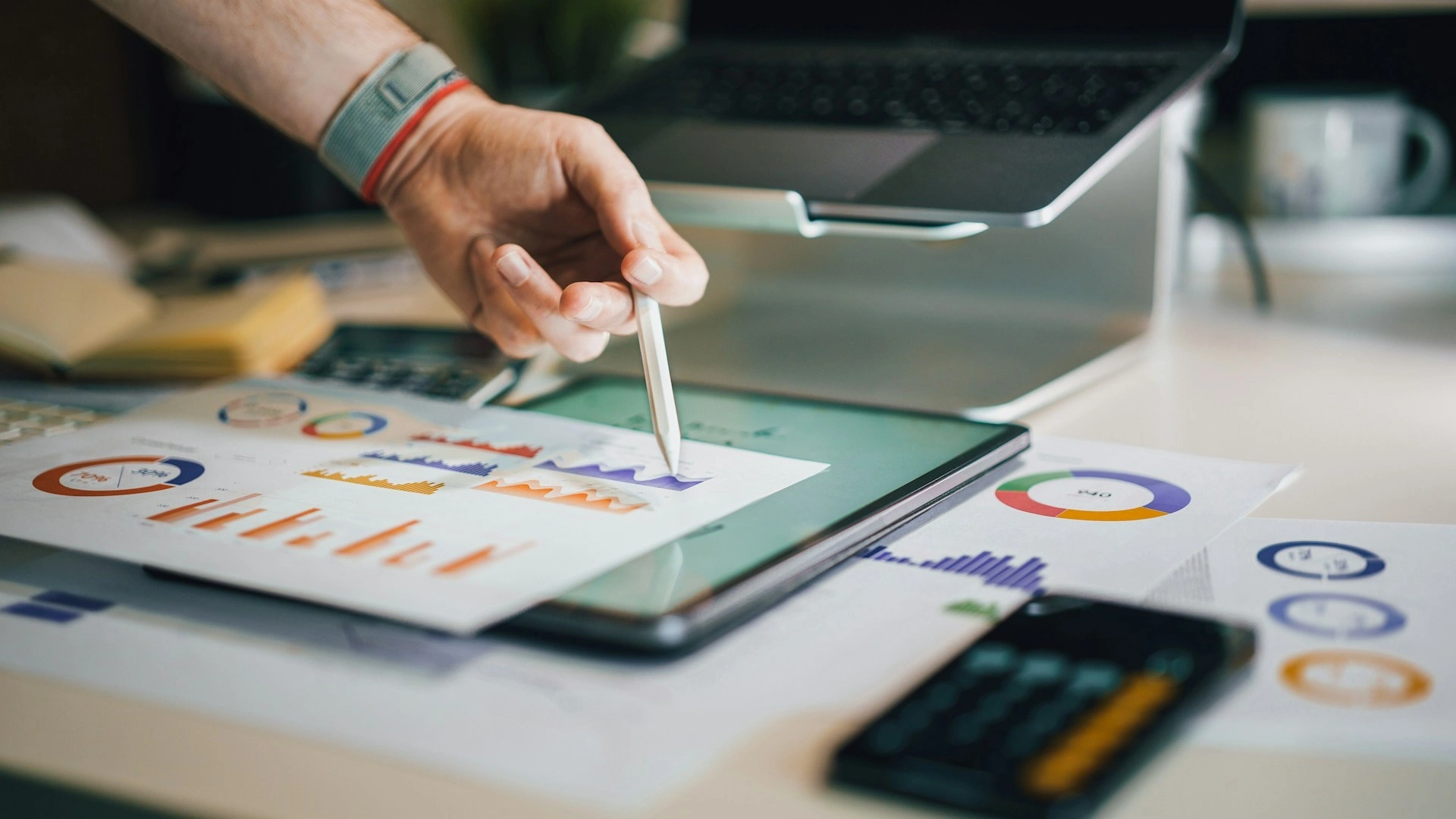 Statistika i analiza cijena web stranica